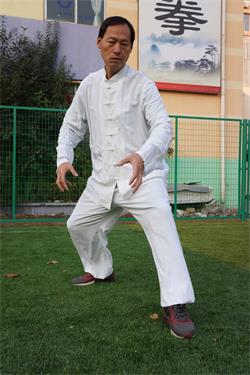 张三立·洛阳意拳研究会会长